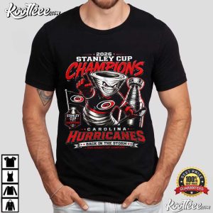 Vintage 2026 Champions Carolina Hockey Sports Fan Gift T Shirt (1)