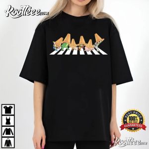 Cartoon Crossing Street Fun Pop Culture Character Retro T Shirt (1)