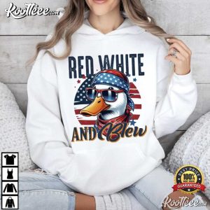Red White And Blew Duck Patriotic 4th Of July T-Shirt Red White And Blew Duck Patriotic 4th Of July T Shirt (1)