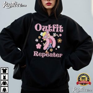 Disney Lizzie McGuire Outfit Repeater Retro 2000s Nostalgia T-Shirt Disney Lizzie McGuire Outfit Repeater Retro 2000s Nostalgia T Shirt (2)