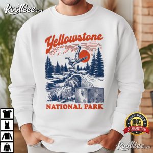 Yellowstone National Park Vintage Nature Lover T Shirt (4)