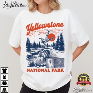 Yellowstone National Park Vintage Nature Lover T Shirt (1)