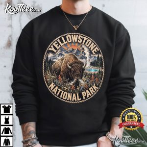 Yellowstone National Park Vintage Bison Art T Shirt (3)