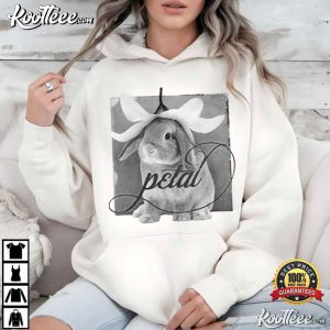 Ariana Grande Bunny Petal Concert Tour T-Shirt Ariana Grande Bunny Petal Concert Tour T Shirt (3)