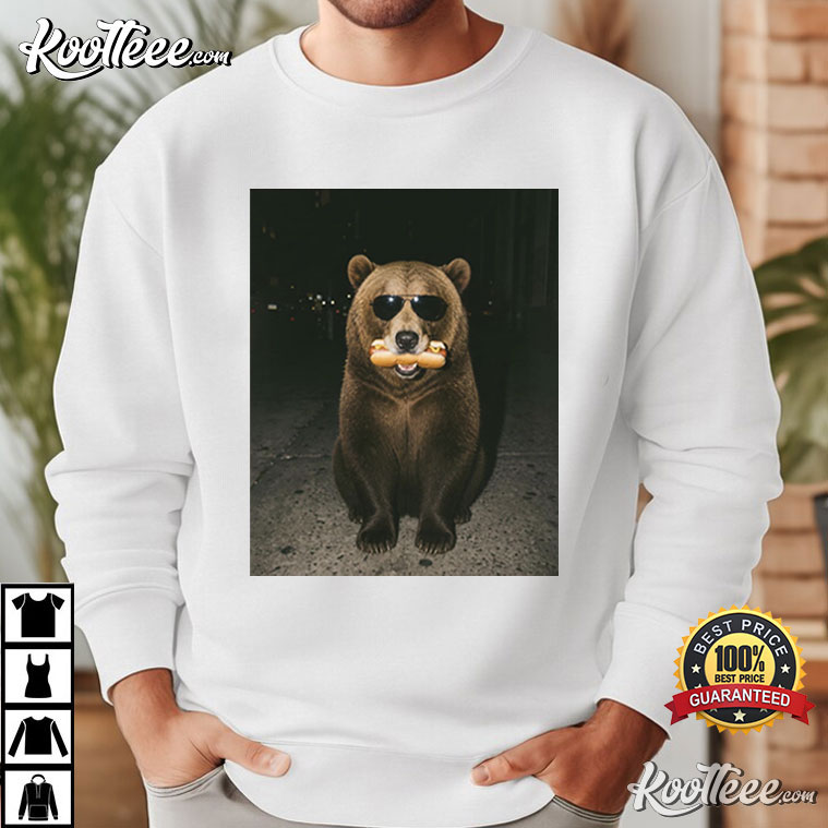 Bear Hot Dog Funny Graphic Cool Bear Lover T-Shirt Bear Hot Dog Funny Graphic Cool Bear Lover T-Shirt