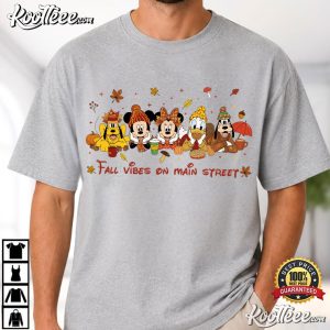 Mickey And Friends Disney Fall Vibes On Main Street Autumn T Shirt (1)