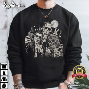 Dracula Frankenstein Werewolf Coffee Halloween Monsters Selfie T Shirt (1)