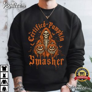 Certified Pumpkin Smasher Vintage Trendy Halloween Skeleton T Shirt (2)