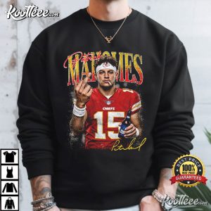 Patrick Mahomes Middle Finger Funny Kansas City Football T Shirt (3)