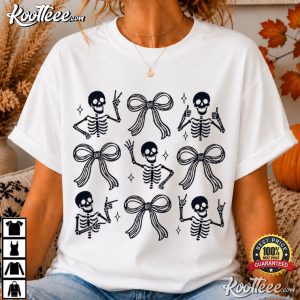 Retro Coquette Halloween Skeleton Bow Funny Spooky T Shirt (4)
