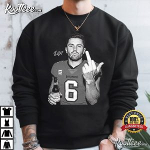 Baker Mayfield Middle Finger Tampa Football Sports T-Shirt Baker Mayfield Middle Finger Tampa Football Sports T Shirt (3)