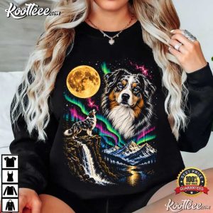 Dog Lovers 90s Australian Shepherd Howling T-Shirt Dog Lovers 90s Australian Shepherd Howling T Shirt (2)