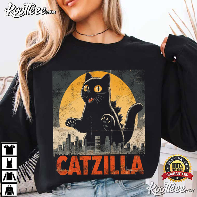 Catzilla Giant Cat Kaiju Funny Retro Monster T-Shirt Catzilla Giant Cat Kaiju Funny Retro Monster T-Shirt