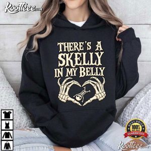 Halloween Pregnancy Spooky Mama Announcement Apparel T Shirt (1)
