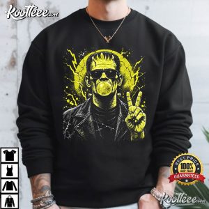 Frankenstein Bubble Gum Peace Sign Spooky Season Halloween T Shirt (3)