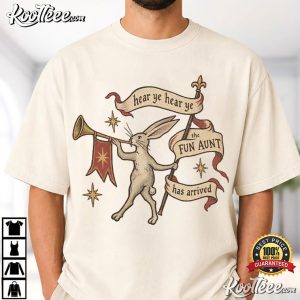 Auntie Grunge Funny Auntie Medieval Aunt Gift Bookish T Shirt (1)