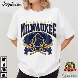 Milwaukee Baseball Vintage Fan Gift Classic Graphic T Shirt (1)