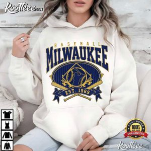Milwaukee Baseball Vintage Fan Gift Classic Graphic T Shirt (3)