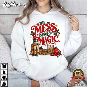Christmas Whiskey Vintage Holiday Drinking Graphic Funny T Shirt (3)
