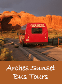 gallery-tile-arches-sunset-bus-tours