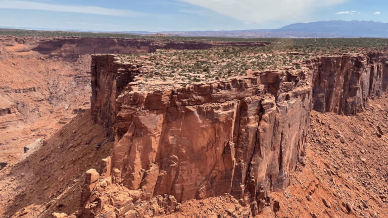 Edge of Canyonlands Helicopter tour