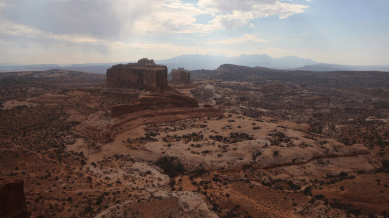 Backcountry Arches Helicopter Tour