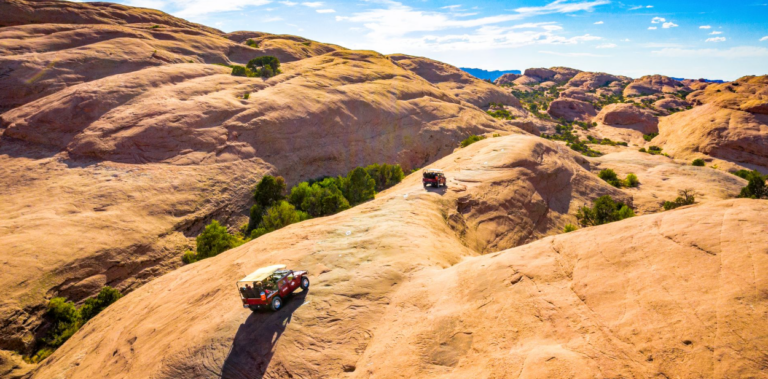 Hummer Convoy on Slickrock