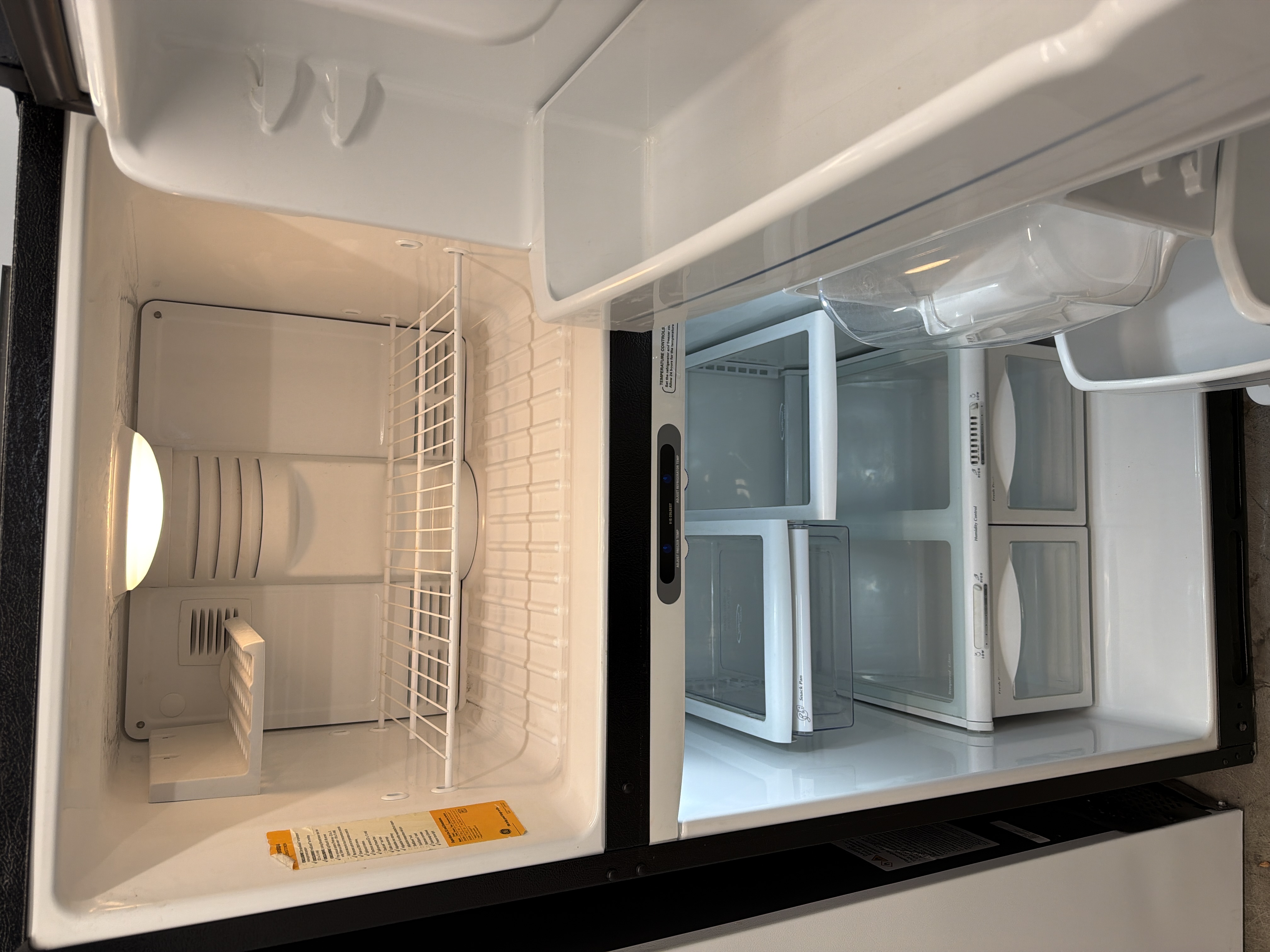 Black top mount refrigerator - $399.00 - GE-RF-0000299