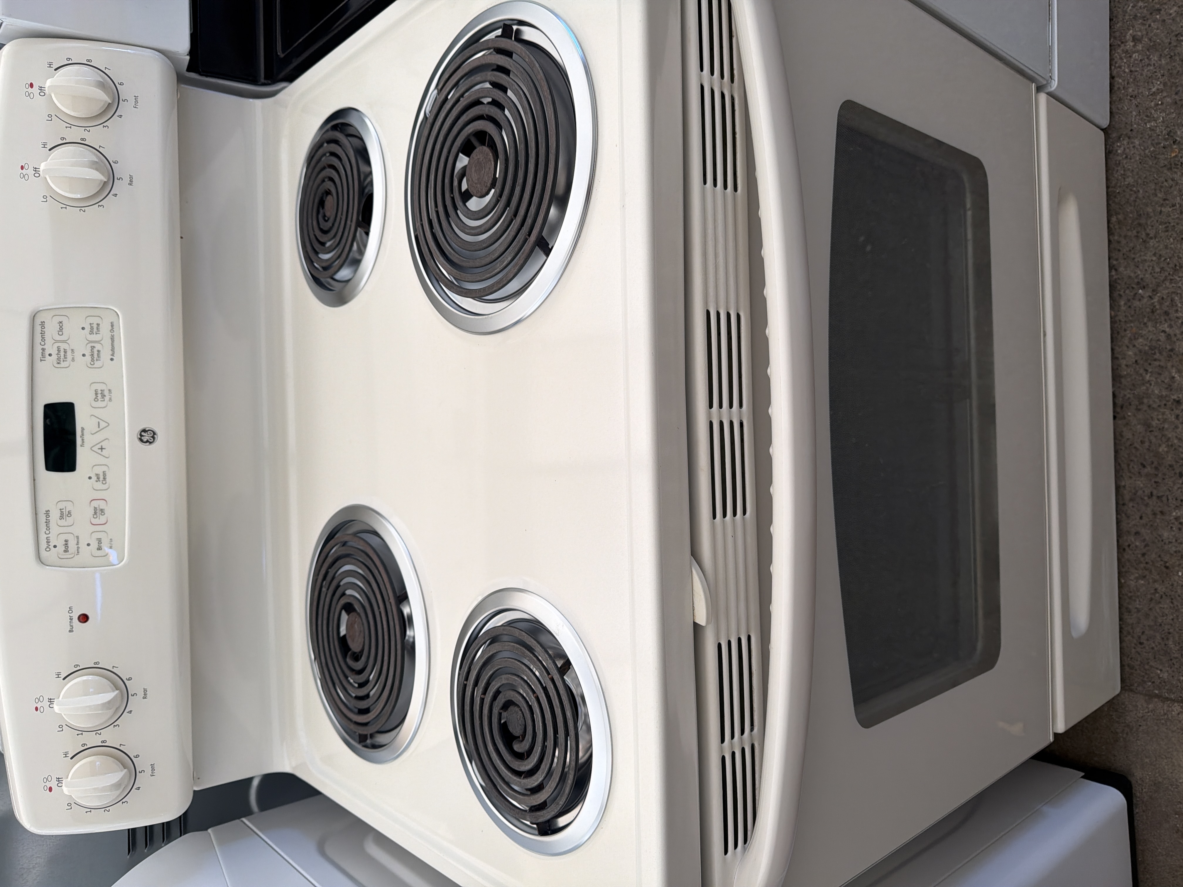 Almond color Coil top range - $399.00 - GE-RG-0000296