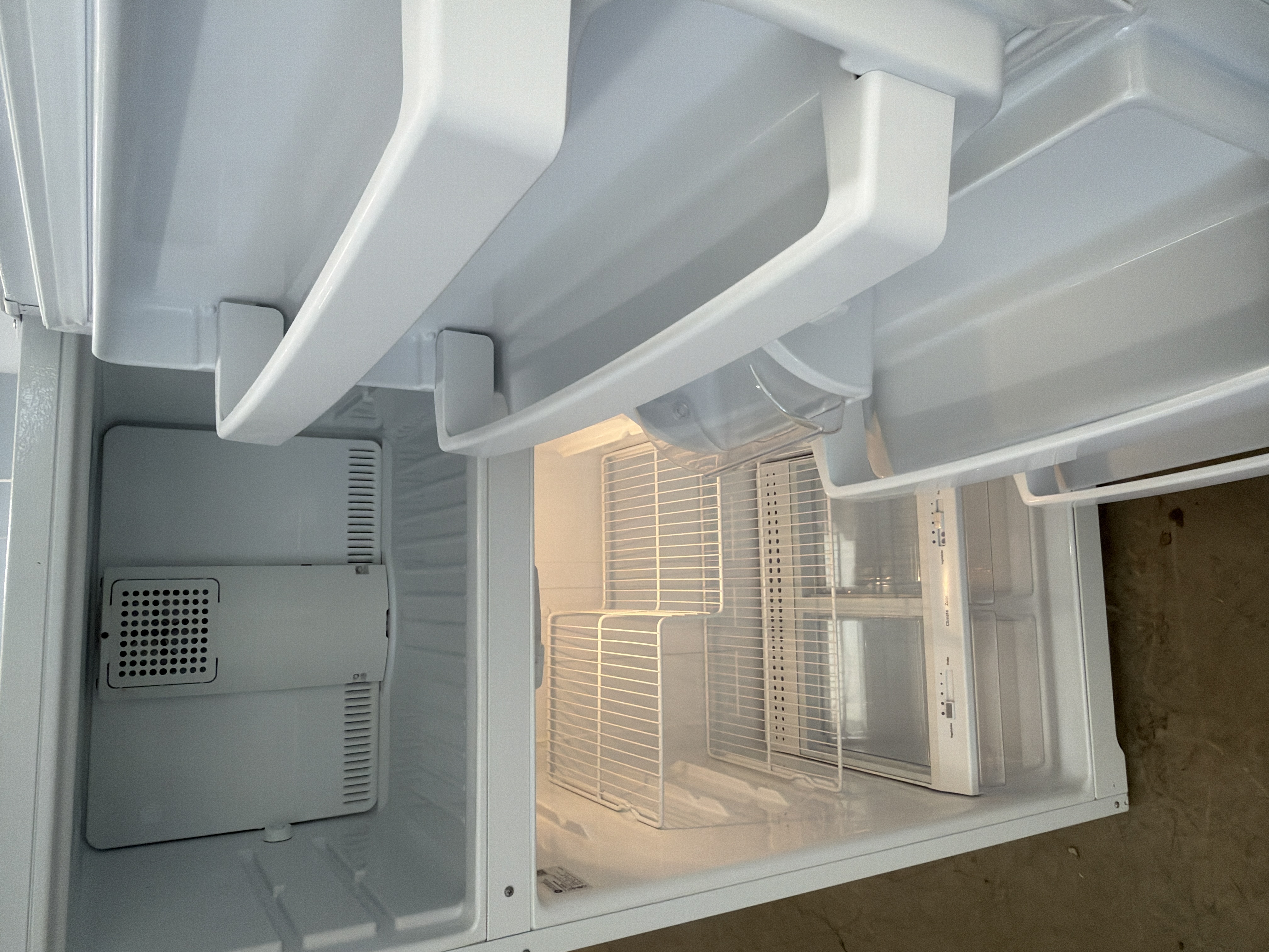 White top mount refrigerator - $439.00 - GE-RF-0000300
