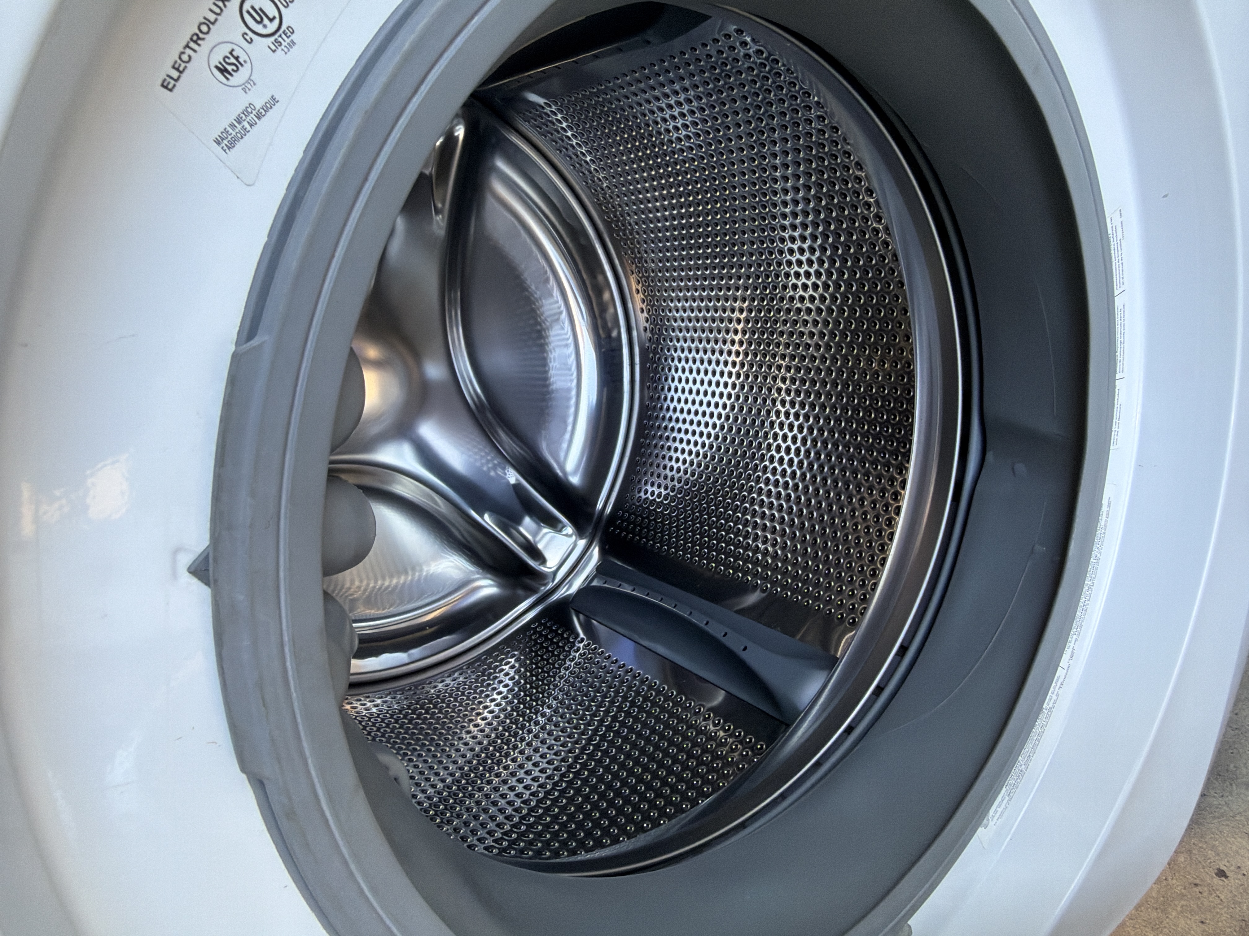 Front load washer and dryer set - $1,099.00 - EL-WD-0000013