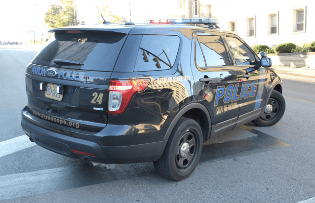 Akron police detective