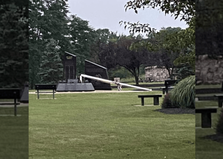 memorial flagpole