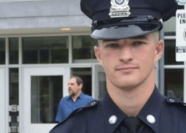 Massachusetts officer