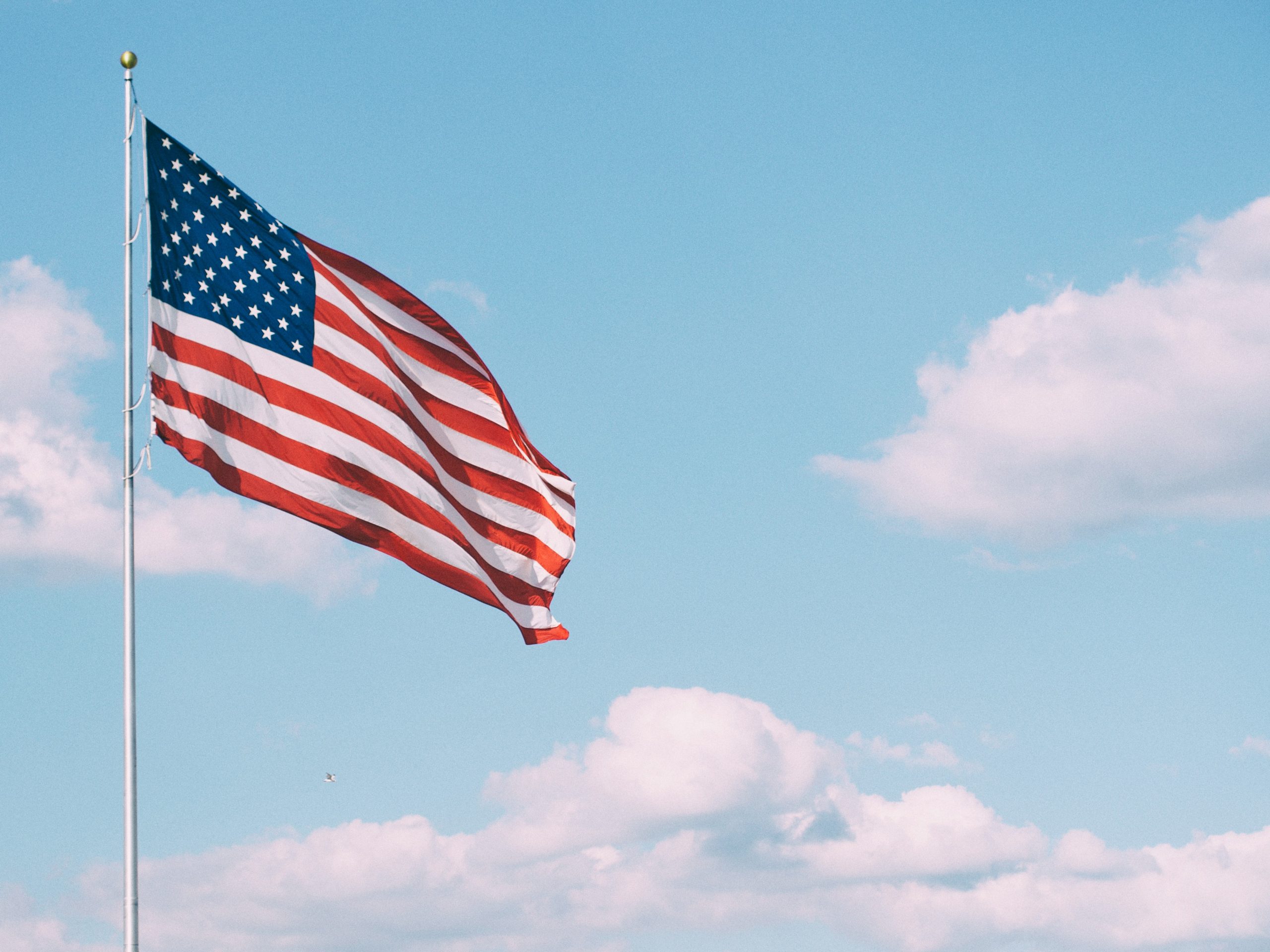 Source: Aaron Burden, unsplash.