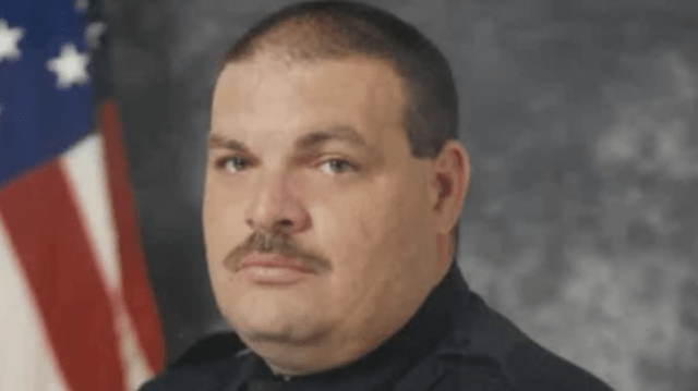 Arizona officer