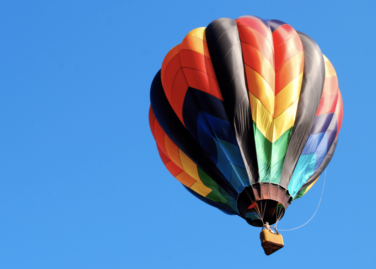 hot air balloon