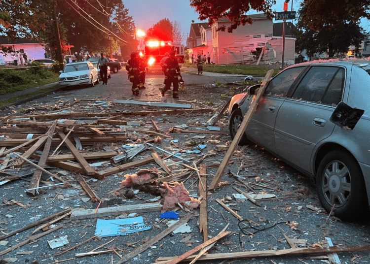 explosion kills four