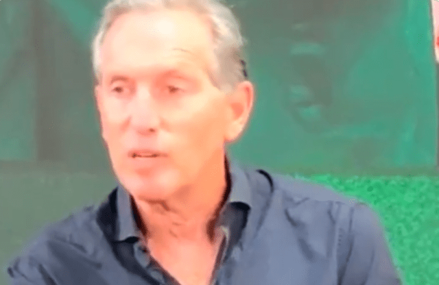 Howard Schultz
