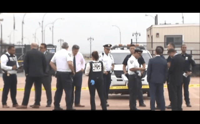 Police investigate the triple homicide. (Screenshot CBS New York - YouTube)