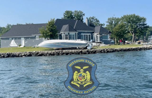 boat runs aground