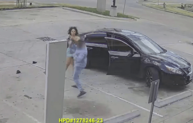 Houston woman pepper sprays