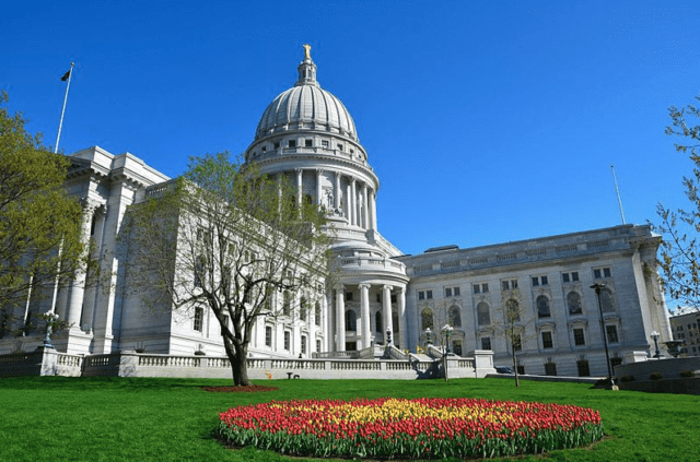 Wisconsin lawmakers