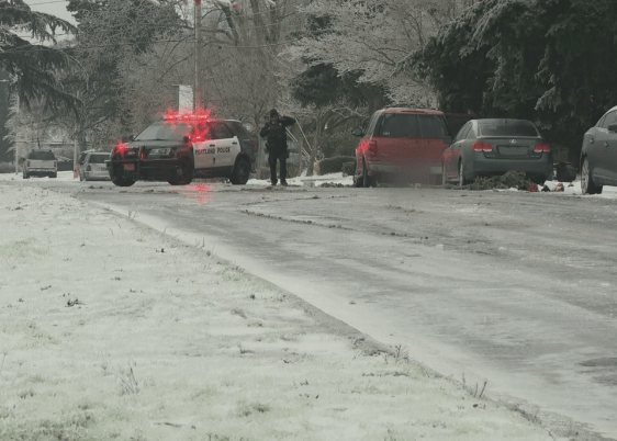 three people electrocuted