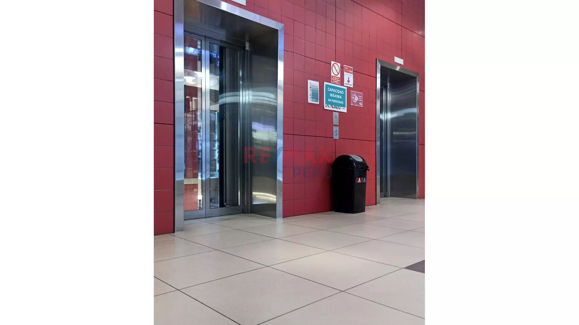 Venta De Local Comercial En Gama Moda Plaza - Gamarra - 3