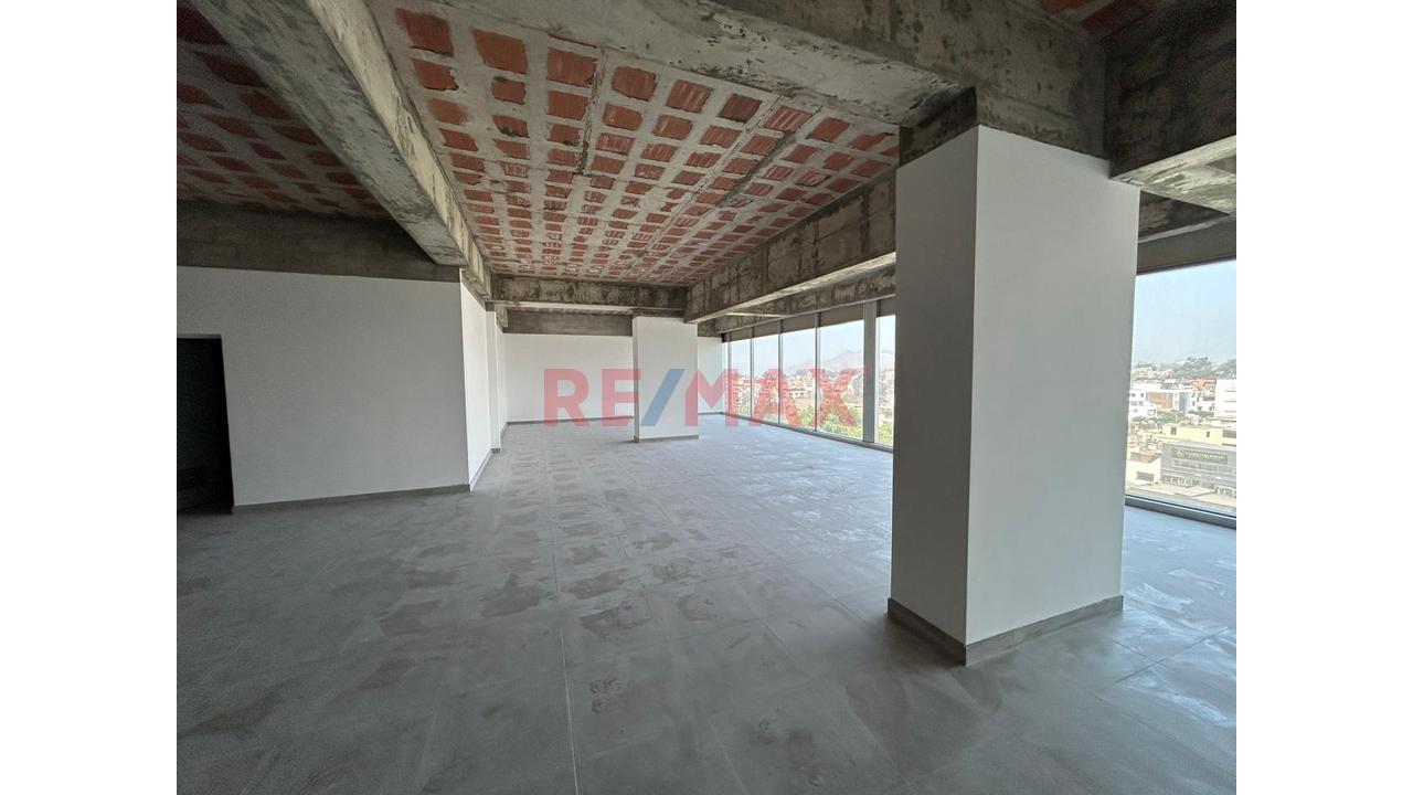 Alquiler Oficina Prime 240 M2 En La Molina - 16