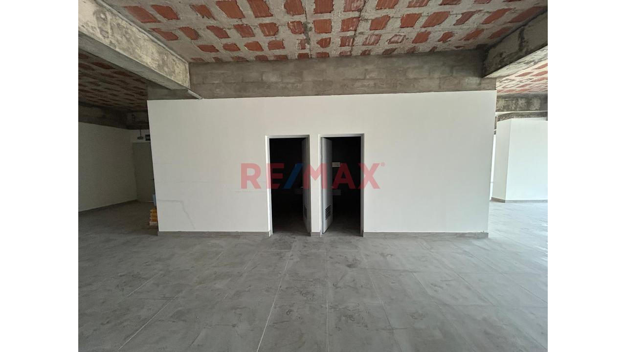 Alquiler Oficina Prime 240 M2 En La Molina - 19