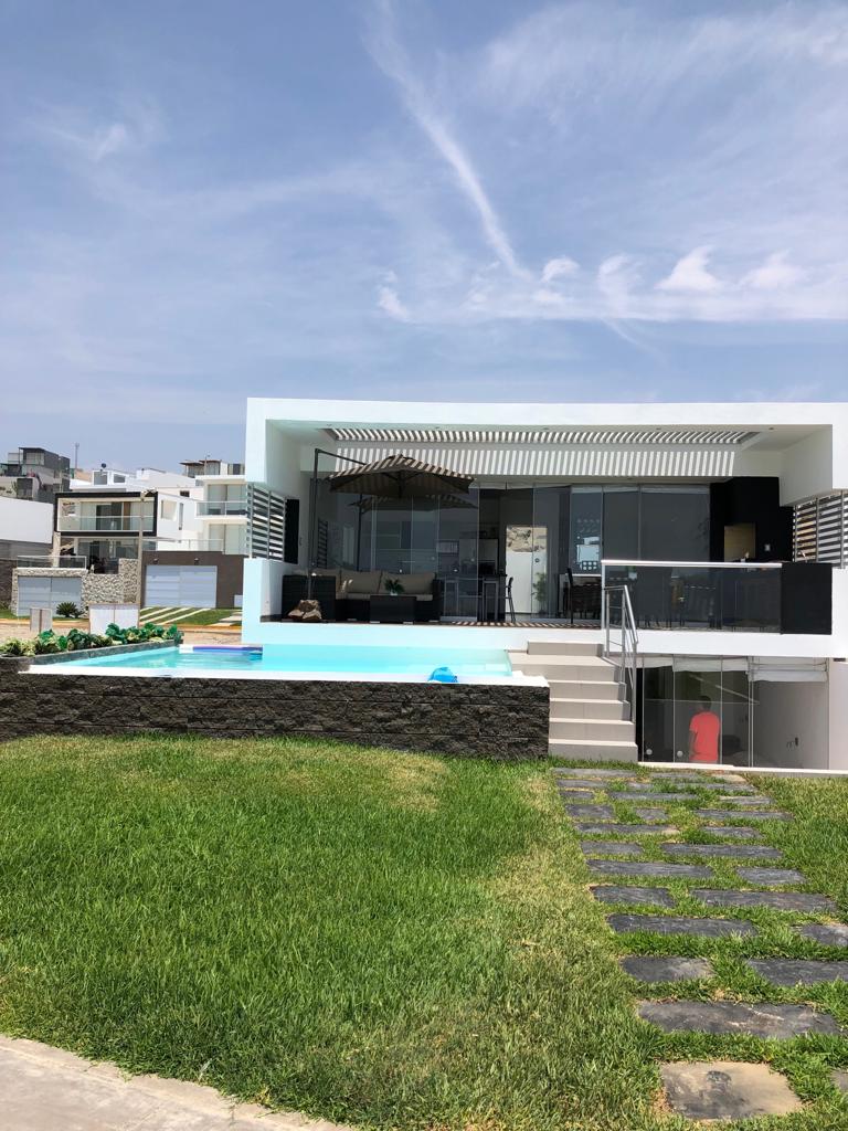 Se Vende Casa De Playa Primera Fila Las Palmeras - 1