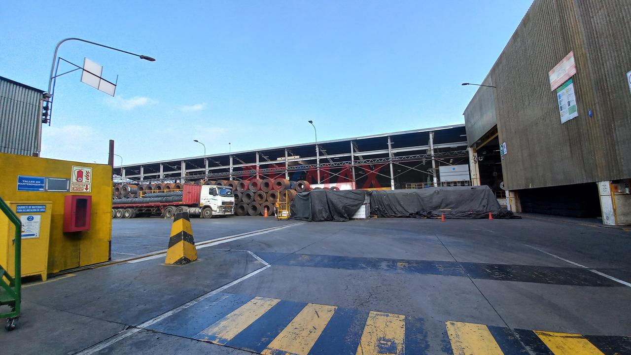 Terreno Industrial en Venta ubicado en Av. Argentina 5682 Terreno Industrial en Venta ubicado en Av. Argentina 5682