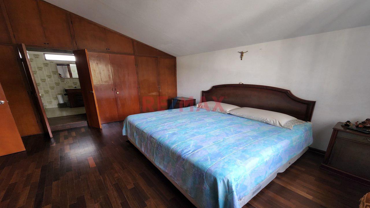 Se Vende Casa Frente A Parque En La Molina — foto 10